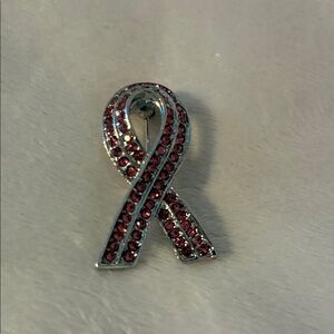 Breast Cancer Awareness Elegant Silver and Red Ribbon Brooch. NWOT